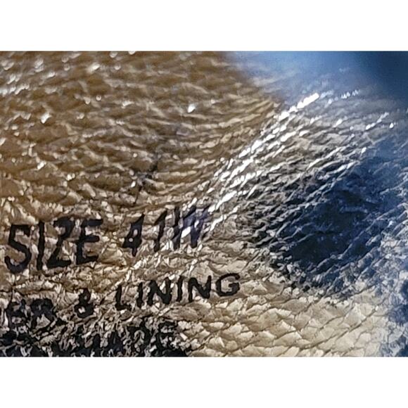 Alegria By PG Lite Tuscany Metallic Leopard Print Stripe Sandals Sz 41W EU/10 US - Picture 8 of 11